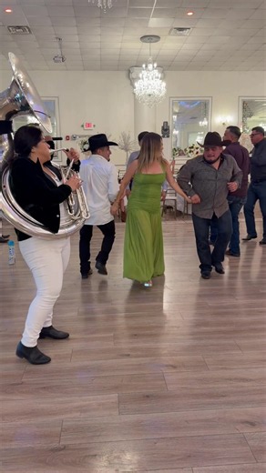 Banda La Colorada music highlights