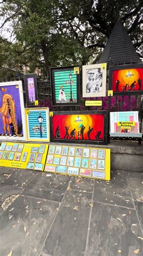 New Orleans French Quarter Art Walk | Beautiful Street Art