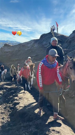 Walk the volcano. Stop riding animals for entertainment. No view is worth their suffering! #mountbromo #bromovulcano #bromotour #bromotrip #foryou