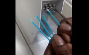 Free Laundry Forever: Dude Shows You How To Hack The Washing Machine!