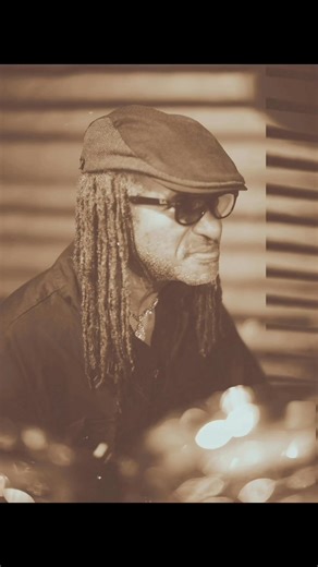 Swing Easy & Walk Good SLY DUNBAR Your riddims are the soundtrack of our lives. Watch over us ….. Rastafari Lives. Until we meet again. | THIRD WORLD