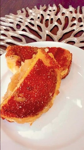 5 Min Apple Pies The ultimate apple pie shortcut 🍎✨ Recipe below 👇