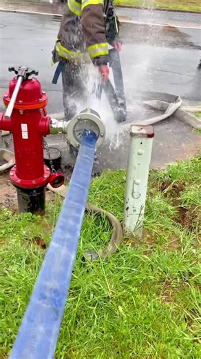 خطوة واحدة أساسية بعد الحريق رجال الإطفاء