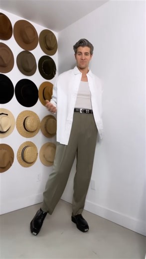 Styling a frilly shirt with confidence: outfit idea