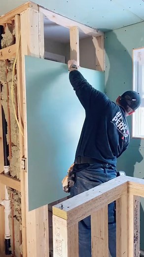 Always do top row first #CleanTok #howto #tutorials #HomeImprovement #diy #teachersoftiktok | Sa Ron -សារ៉ុន អ្នកចំការ