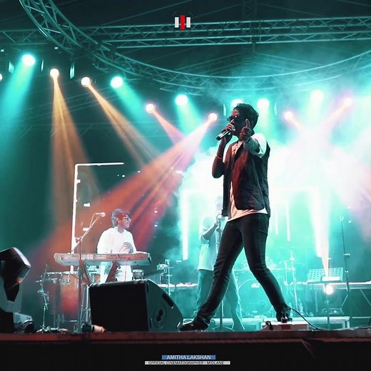 Sanda Renu Galana Live Performance ft. Vinuja Tharushka & Pramo Niro