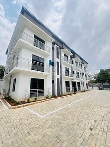 For Sale: Elegantly Finished 3-bedroom Apartment   Bq In Gated Estate, Anthony, Maryland, Lagos - ₦170,000,000