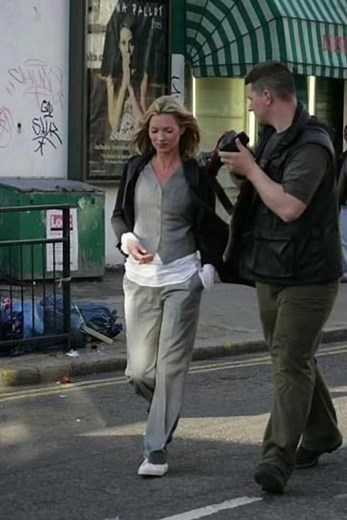 Kate Moss Confronts Paparazzi in London | May 2006 Incident