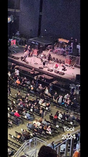 TOOL!!! 2024 TOUR!! ALWAYS A GREAT SHOW!! 11Th Tool Concert!!🤘🤘 #Tool #maynard #musicforthesoul #11thconcert #Txconcerts #210 #512 #lqbtq🌈 #fyp #foryourpage #merkinvineyards #bucketlist #caceudueus #scottsdale #winery #puscifer #apc #sasennato #60yrbday #keenan #noConcertlikeTool