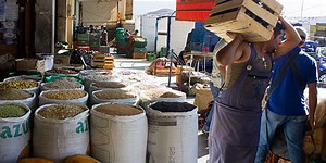Apoyos a minoristas en Central de Abastos de Querétaro