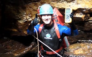 EEVblog #66 - 毁灭Fluke万用表的100种方法