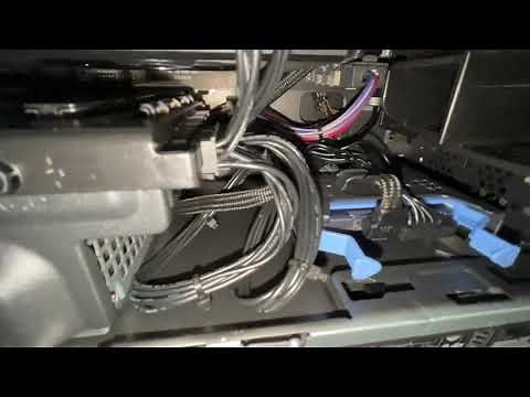 Alienware Aurora R13 internals