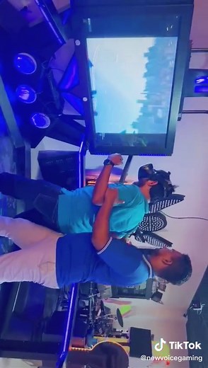 Entertainment at One Galle Face 5th Floor with Geethan Devinda
