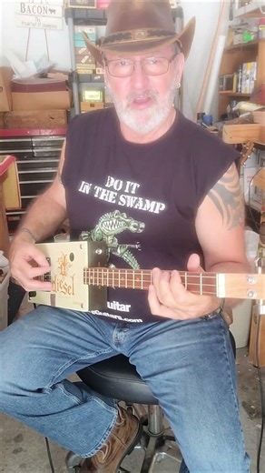 Cigar Box Guitars, SO much Fun. Even Out of Tune!
