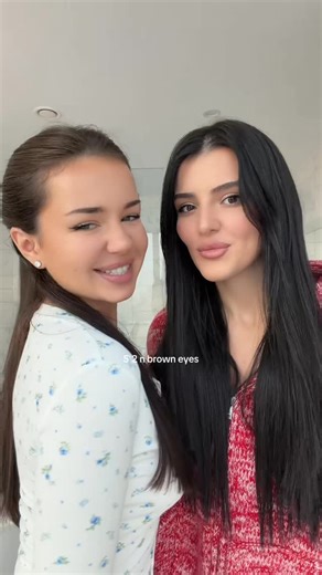 NIKKI on Instagram: "Brown eyes отзовитесь в комментариях🤎👇🏽"