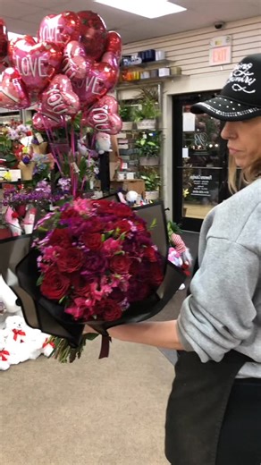 Flowerama Columbus on Instagram: "Roses are red, violets are blue, shop Flowerama Columbus for your Valentine too. 🥀 #valentinesday #flowershop #floweramacolumbus"