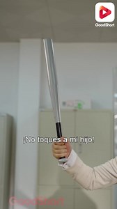 ⚡📲 ¡Ver más!👉 🔥[Doblado]Me cansé de mandar, ahora quiero estudiar🔥 😱 ¡Traicionado por su hermanastro! 👊 ¡Forzado a arrodillarse por su propio padre! 💢 ¡Hasta los matones de la escuela se atrevieron a golpearlo! Pero nadie sabe… 💀🔥 ¡en ese cuerpo vive el temido CEO de Longteng, amo de la luz y la oscuridad! ⚔️👑 📚✏️ Cansado de ser el gran jefe, solo quería estudiar tranquilo… ⚠️ Pero su hermanastro no se rinde ❗ lo acosa y lo traiciona una y otra vez… 💥 Hasta que todas sus trampas se v