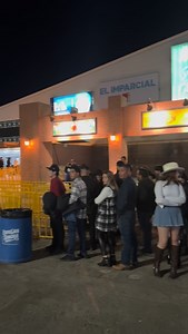 Ya estamos a unos minutos de entrar al Palenque de Herencia de Grandes y Los nuevos Rebeldes. 🍻🙌🏻 | Los Numero Uno 97 1 Fm