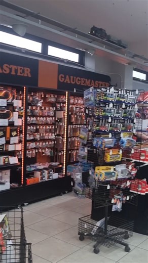 Its the last weekend before Christmas with last posting dates past.. Come into store this weekend for all your last minute gifts. We have Scalextrics, plastic kits, Reobrix, trains, modelling accessories, everything you can think of hobby related. We have expert staff in store to help and guide you through your gift ideas.. with the added bonus of a coffee and mince pie while you're chatting. Opening times are - Saturday 9am - 6pm Sunday 10am - 4pm See you in Ford this weekend. 🎄🎁 | Gaugemaste