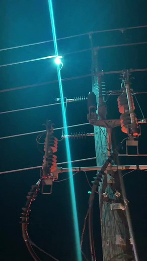 Spicy Hot Line Clamp burning up 🌶️ #highvoltage #highvoltage_industries #Lineman | High Voltage Industries