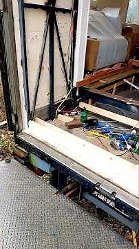 installation of the bay window