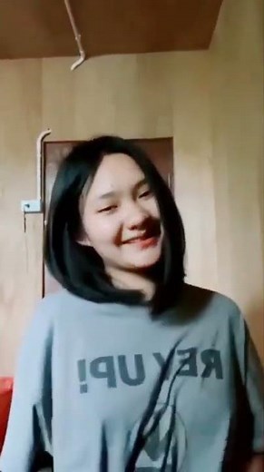 ABG putih mulus hot