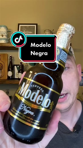 Model Negra Beer Review #60secondbeerreview #beer #judge #review #drink #lager #mexican #beerreviews