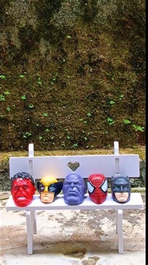 Batman Choose Red Hulk Heads And Superman Say Yess #marveltoys #spiderman #hulk