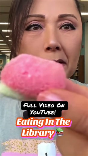 BUBBLES IN LIBRARY & EATING CRUNCHY CANDY! 🍬 #shorts