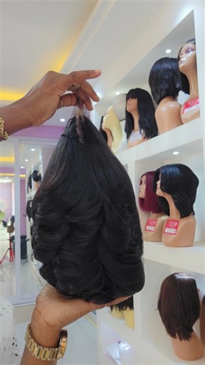 Ultimate Looks Masterpiece Unit ✨️ 👌 PRE ORDER AND GET 300GHC DISCOUNTS RECEIVED IT IN DECEMBER WHATSAPP US 0249844778 | Ultimate LOOKS