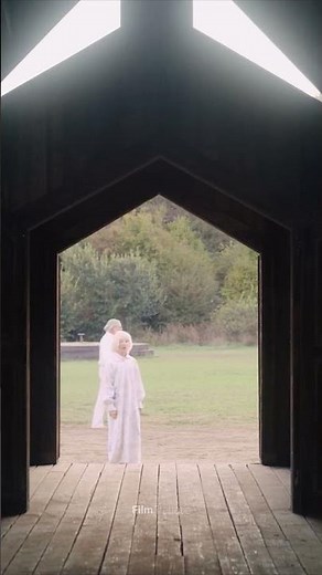 Midsommar (2019)