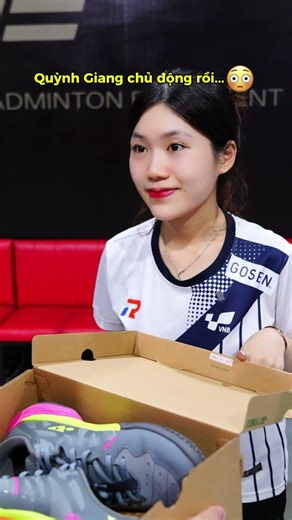 Khi Quỳnh Giang chủ động? #vnb #badminton #caulong #shortsvideo #shorts