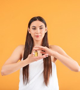 11 Best Shower Oils Of 2026, According To An Expert