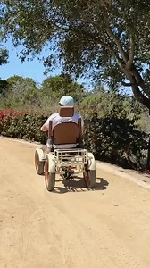 See a rider put a four-wheeled electric bike to the test! Experience its incredible stability, downhill speed, corner handling, and climbing ability. Aggressive riding is cautioned, but the fun factor is undeniable! #ElectricBike #FourWheeler #BikeTest #Cycling #FunRide | Sixthreezero Bicycle Co.