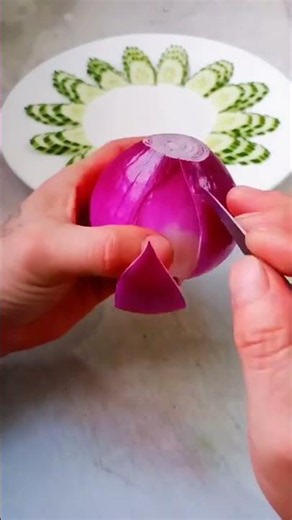 Come learn a chef's unique techniques! #cooking #food #handmade #easy #creative #fruit