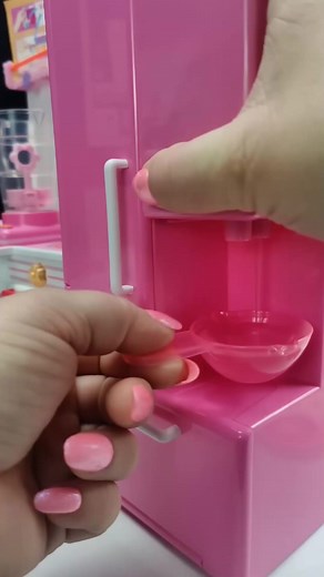 2003 Barbie Mixin' Magic Kitchen Banana Smoothie 🍌 | Tuy A90