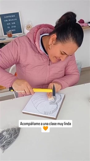 Taller de Hiloramas Inspirados en Atardeceres en Lima