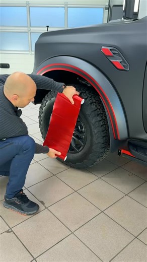PG Academy on Instagram: "Ford Ranger Raptor Rim Color Change (Stencil Method) 🛞🎨 Wheel color changes don’t require paint. In this guide, we demonstrate the stencil method to change rim color on a Ford Ranger Raptor using vinyl. Clean edges, reversible results, and garage-friendly tools. Would you wrap rims instead of painting them? 🤔🔥 #FordRangerRaptor #RimWrap #WheelMods #DIYCarMod #StencilMethod #TruckStyle #WrapAcademy #PolonezGarage"