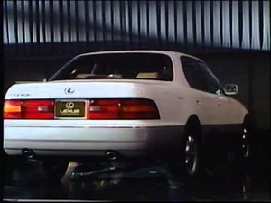 Lexus LS400 at the 1994 Chicago Auto Show