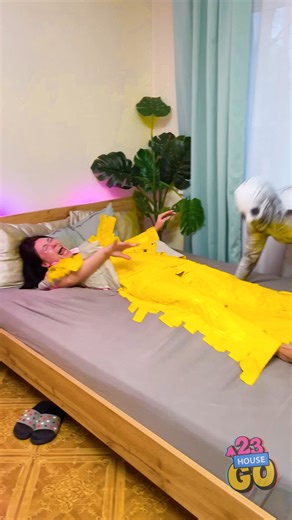 Tape Prank! Can She Get Out? 🤣 #prank #comedy | 123 GO House