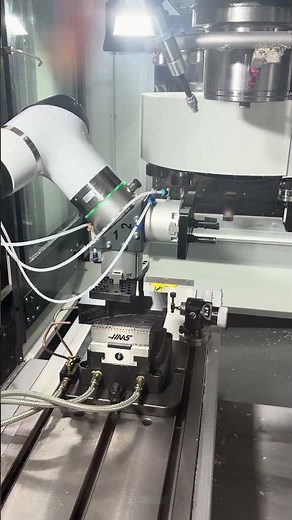 Cobot loading internal haas mini mill reboot