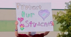 Lowndes County parents protest reopening with mobile march