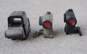 [中文字幕]【Garand Thumb】现役USAF特种部队队员评测EOTech EXPS3全息瞄准镜