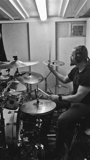 C64 Rocks Live, November 8th: tickets still available! www.eventbrite.co.uk/e/fastloaders-commodore-64-rocks-live-tickets-1680262904579 | Chris Abbott