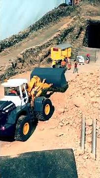 IRON NEVER RESTS - Bruder Toys Construction