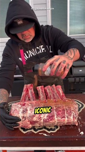 Why Do Butchers Remove Part of the Meat From a Tomahawk Steak? 🥩😳