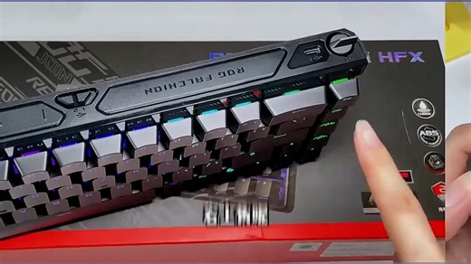 这把ROG魔导士ACE有哪些亮点？既省心又高颜值！