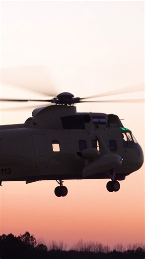 VH-3A Egyptian Government Sunset Arrival #militaryhelicopter #helicopters