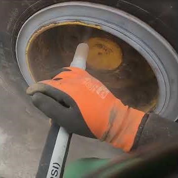 Rusty Wheel Sand blast Satisfying SandBlasting #shorts