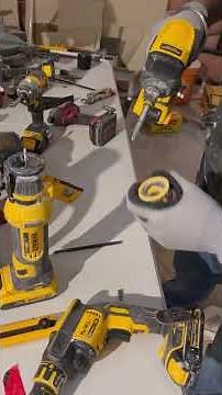 How to change bit of Dewalt’s drywall screw gun